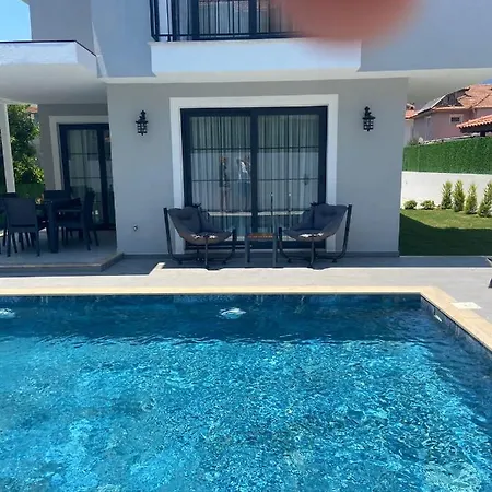 Villa Charming 3-Bed Villa Meysen *